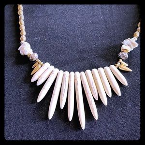 Stella & dot necklace